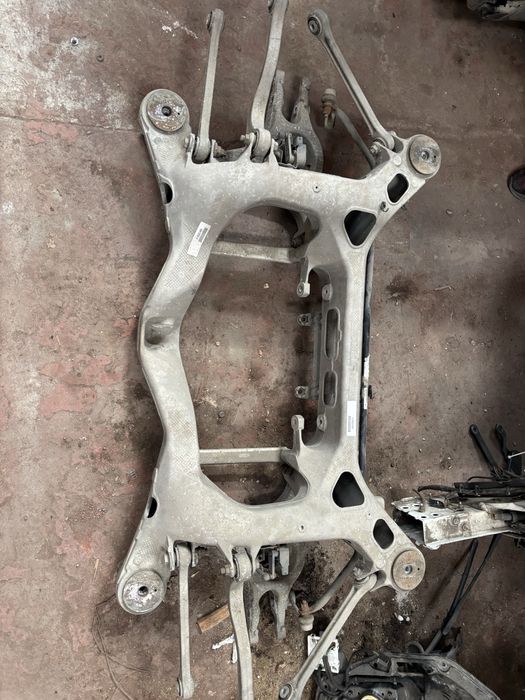 Заден мост за Porsche Panamera 4.8s