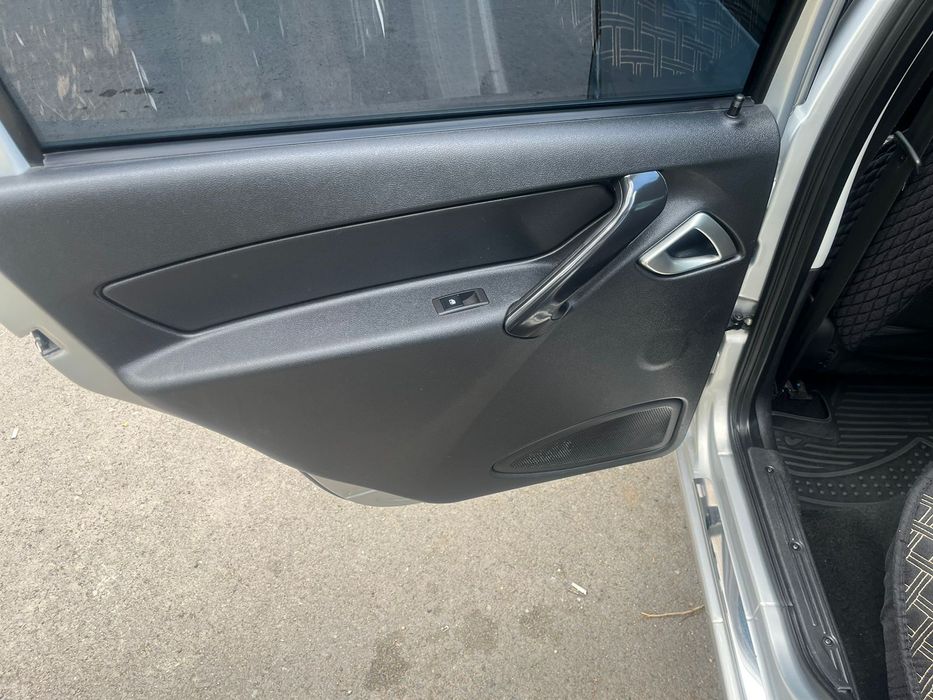 Автомобиль Лада гранта