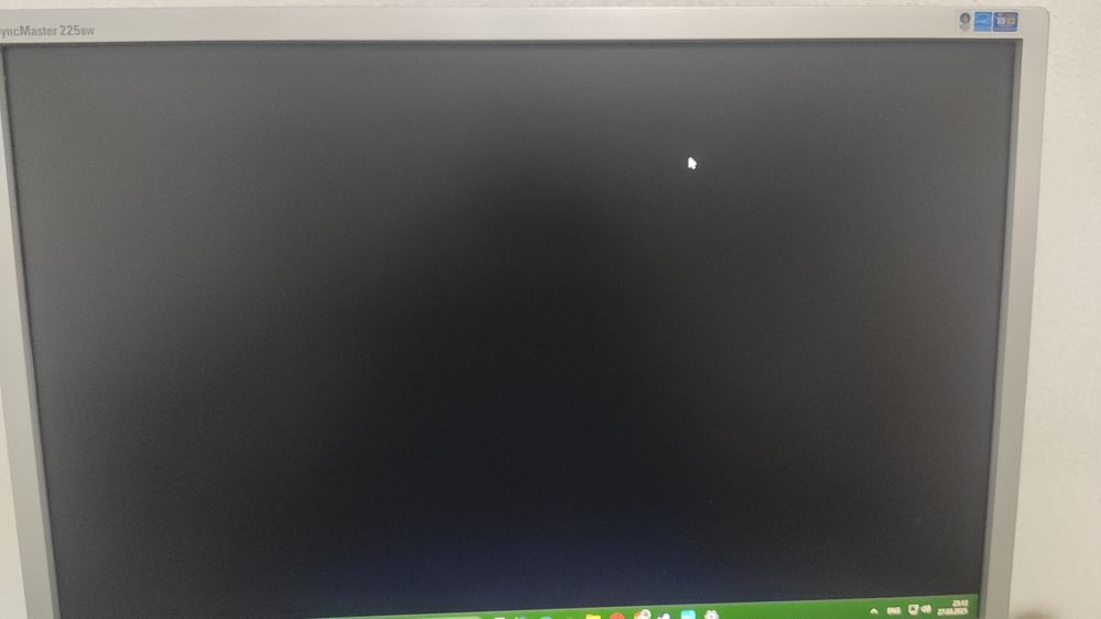 Монитор samsung 225bw