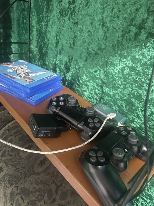 sony playstation 4 продам