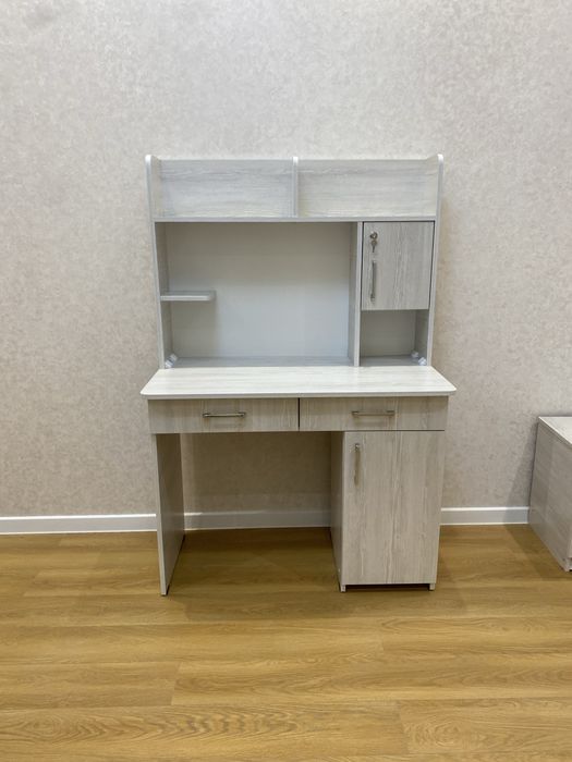 Парта письменный