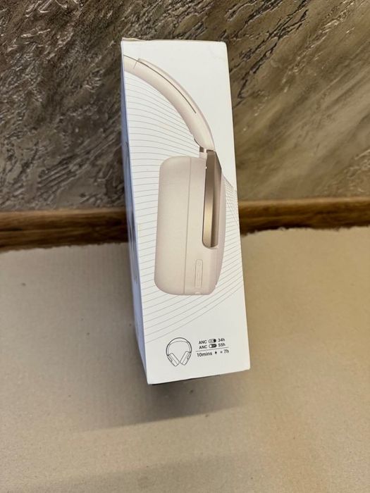 Безжични слушалки с микрофон Edifier WH950NB