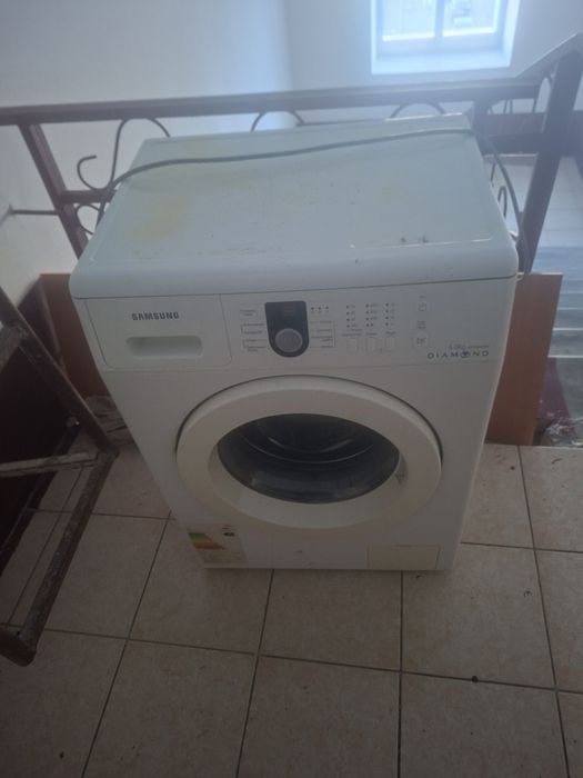 Продам стиральную машинку неисправная