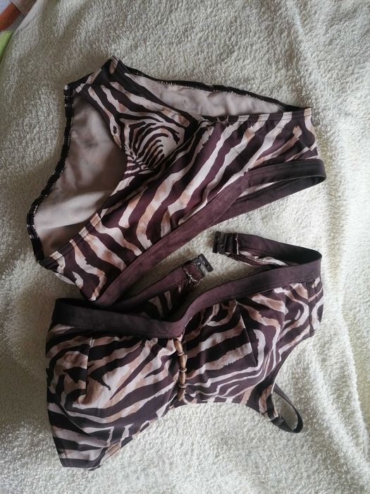 Бански за епитеза