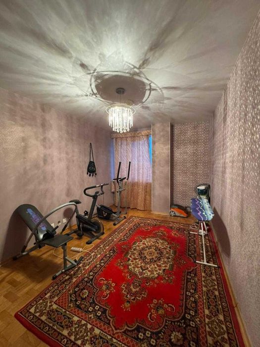 Продам квартиру центре городе