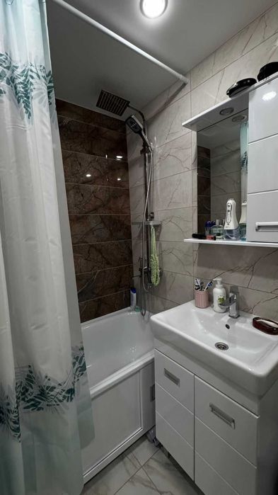 Продам 3-комнатную квартиру