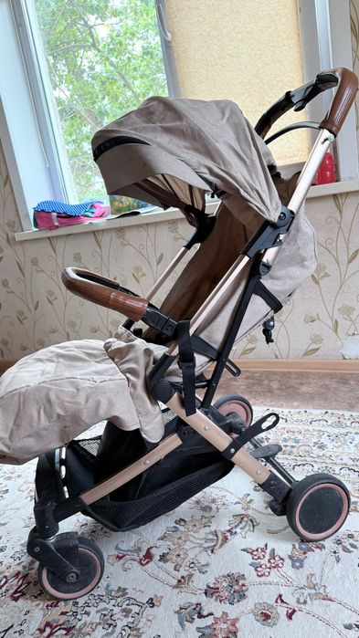 Продам детскую коляску