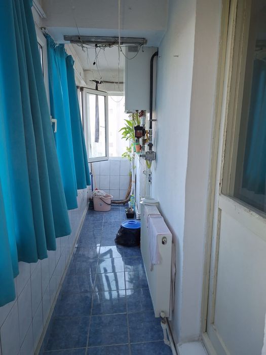 Apartament cu 2 camere, de vanzare