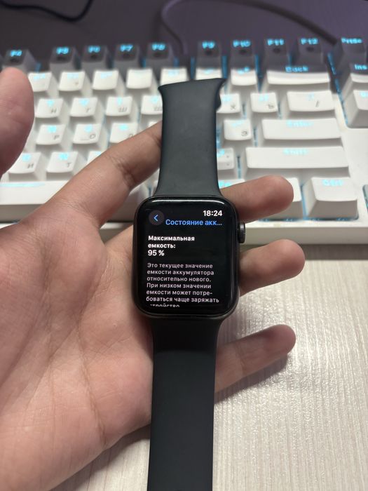 apple watch SE2 44MM