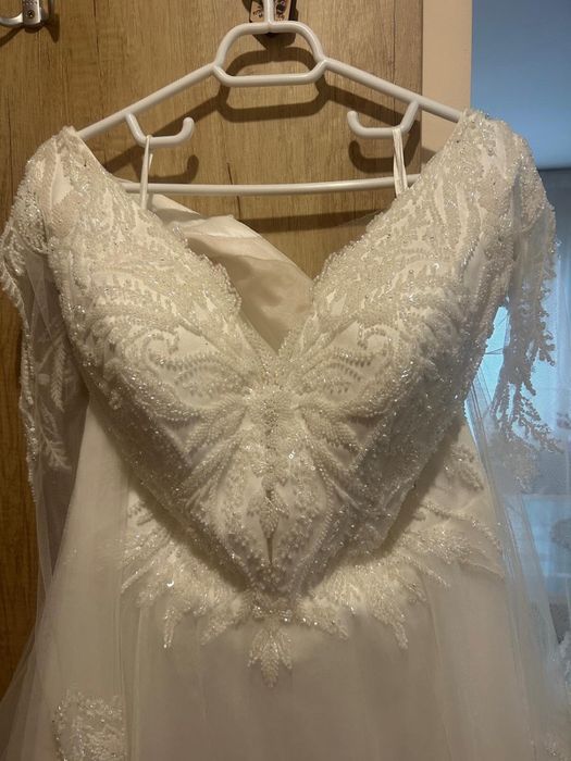 Vind rochie de mireasa