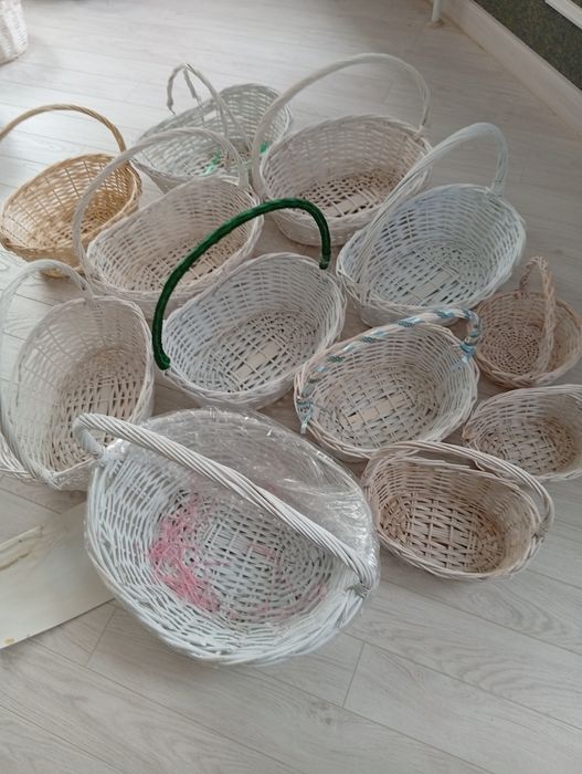 Корзины продам разные