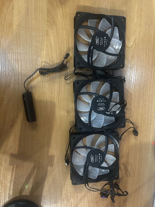 Вентилятор Deepcool RF120 12cm Colour LED 3 шт