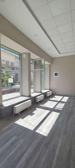 Inchiriez spatiu comercial ultracentral