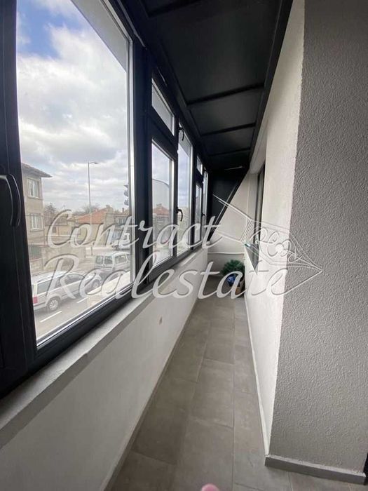 Дава се под наем Двустаен апартамент в Варна, Колхозен пазар - 65 кв.м за 382.5 € - Снимка #9