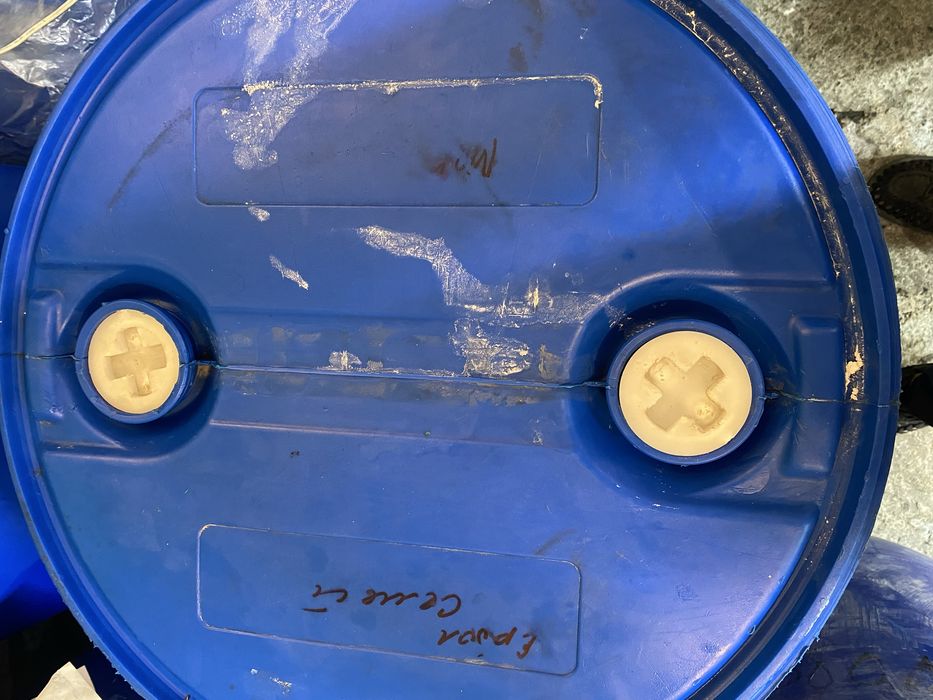 Бочки пластиковые 200литр