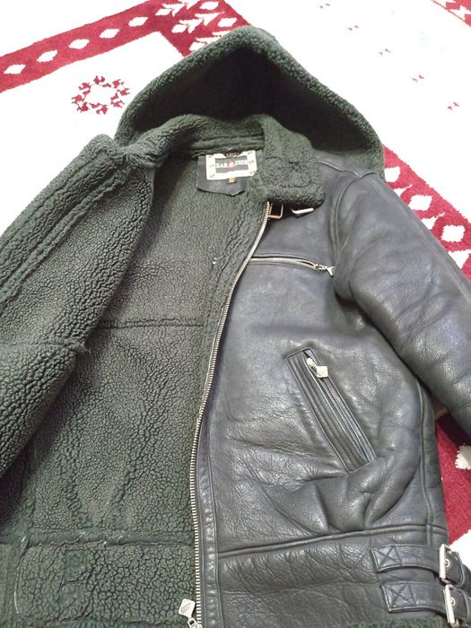 Продам зимнюю куртку