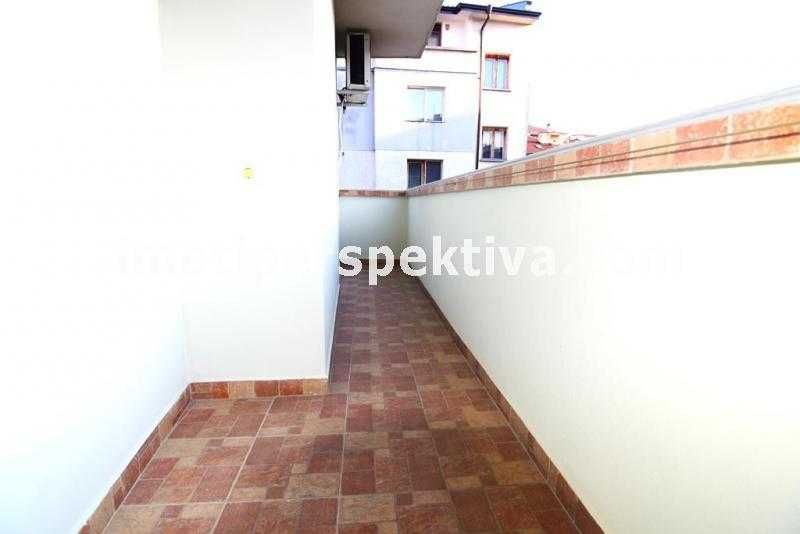 Продава се Тристаен апартамент в Пазарджик, Младост - 90 кв.м за 692 €/кв.м - Снимка #16