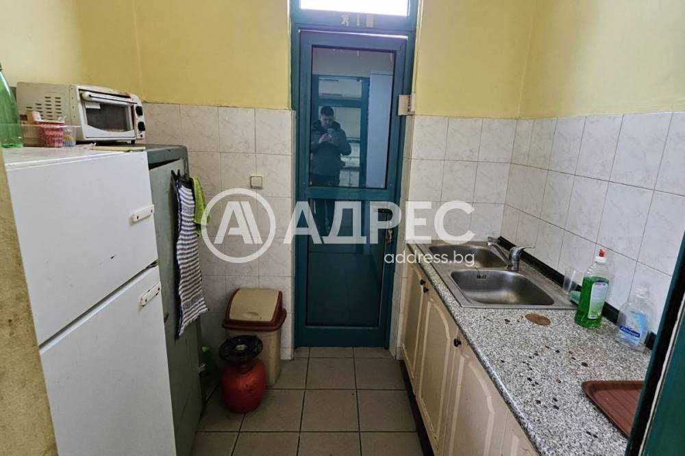 Дава се под наем Магазин в Разград, Център - 3018 кв.м за 4080 € - Снимка #7