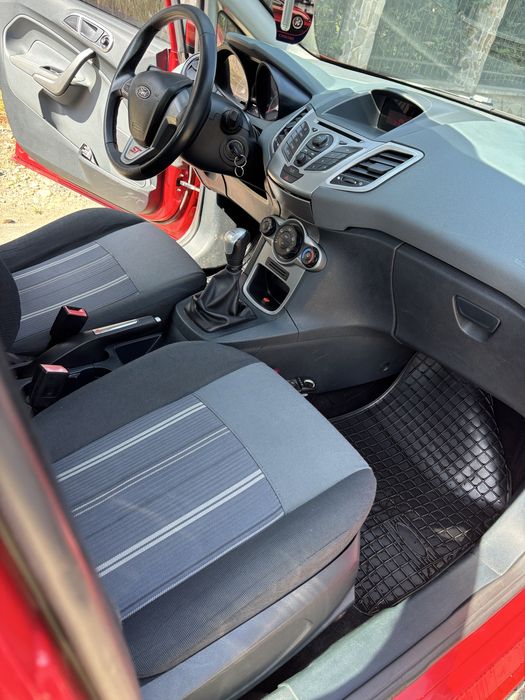 Vand Ford Fiesta