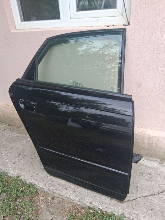 Usa dreapta spate Audi A4 B72004 -2007 berlina