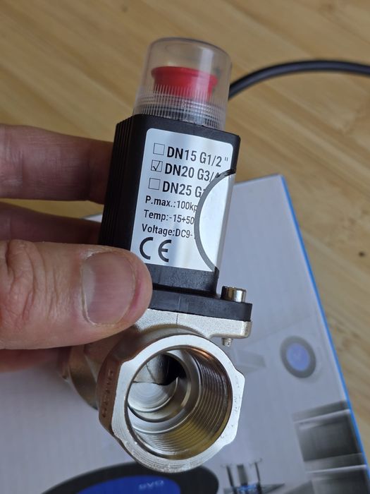 Detector Gaz Inteligent WiFi Tuya + Electrovana DN20 (3/4") - Nou