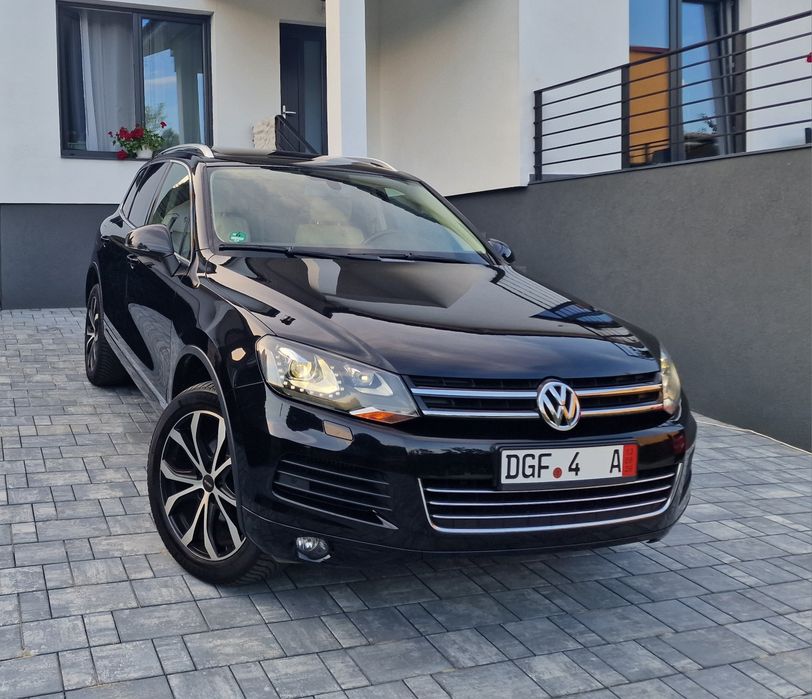 Touareg 3.0 TDI V 6 239 cp panoramic Full.Germania  zoll 30 zile.