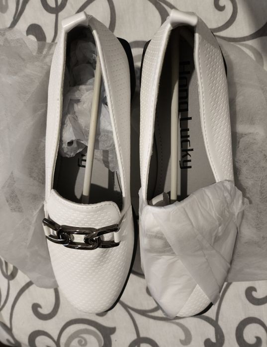 Классическая обувь, туфли, лоферы белые