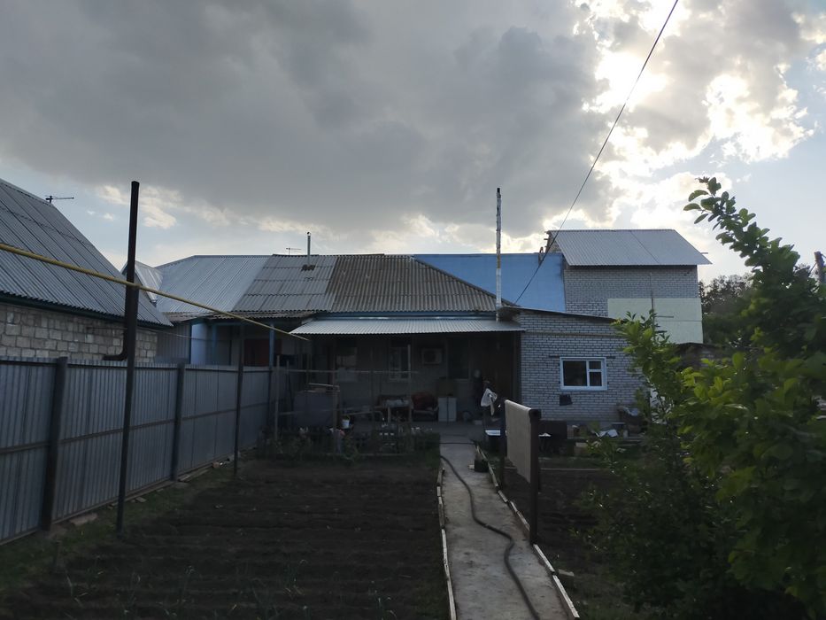 Продам Частный Дом в Куренях!!!