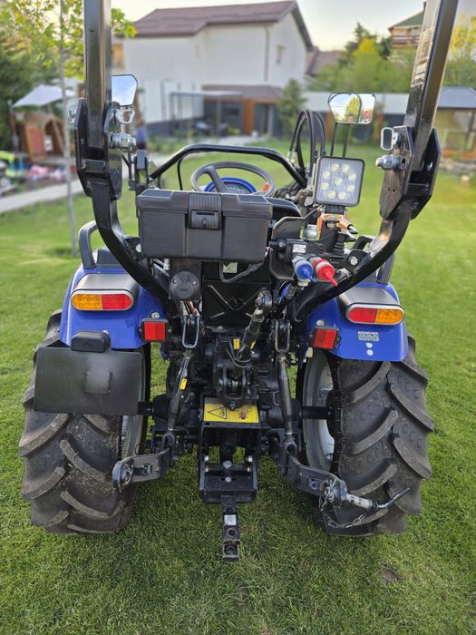 Super oferta! Tractor Farmtrac 26 - Kubota de vanzare