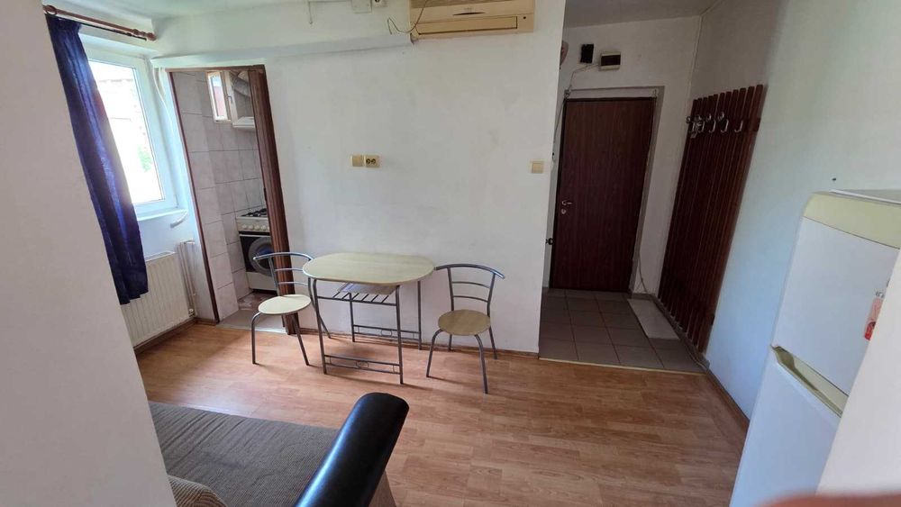 apartament 2 camere strada Crizantemelor