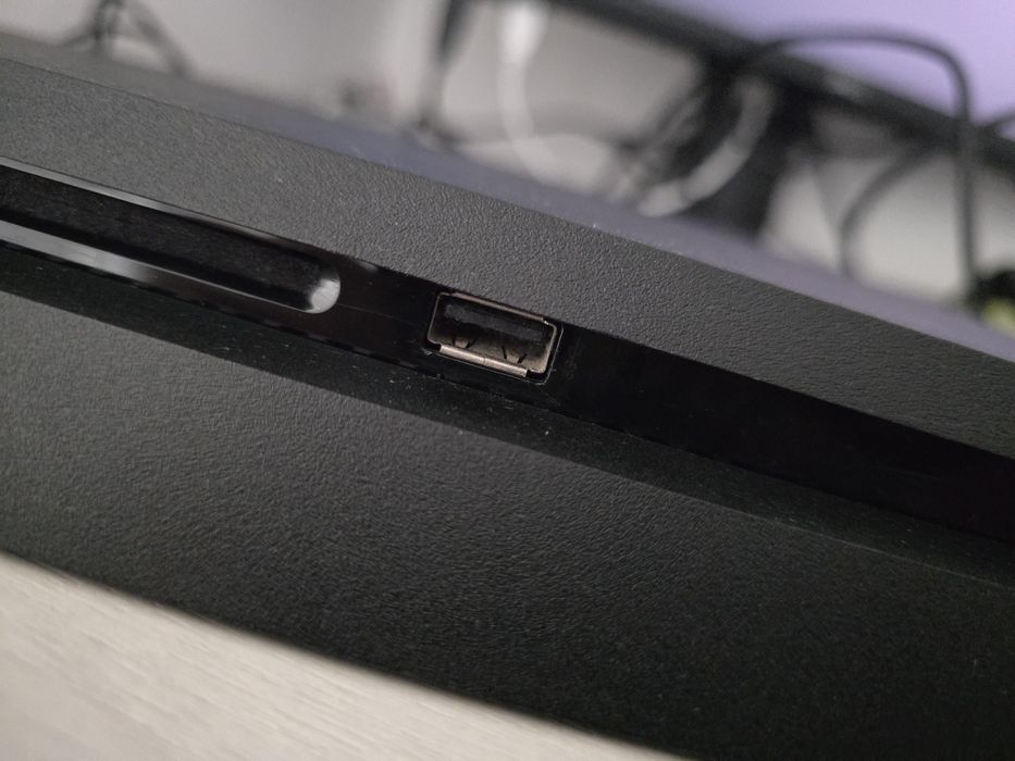 Playstation 4 slim 1tb modabil