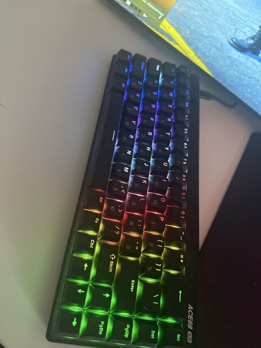 Продам mchose ace68 air прчти новый