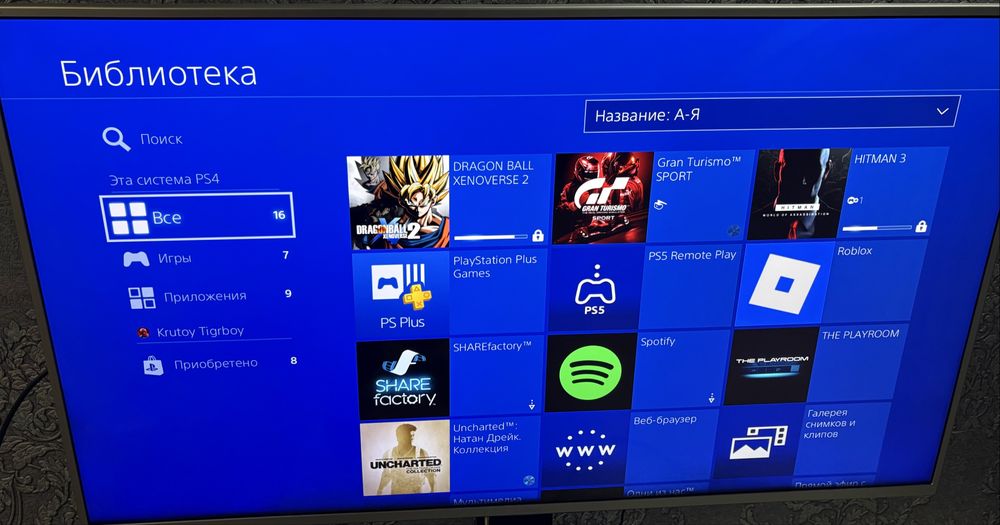 Ps 4 slim 1тб в отличном состояний