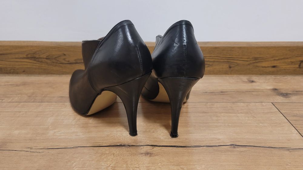 Официални обувки