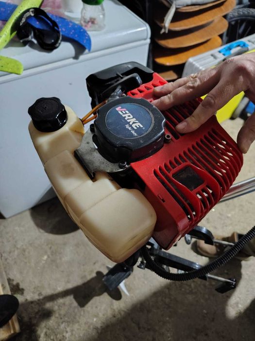 Motor termic barca 2 timpi