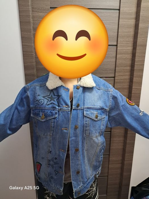 Vand geaca denim cu blaniță