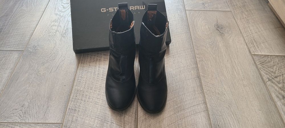 Дамски спортно-елегантни боти G-Star!