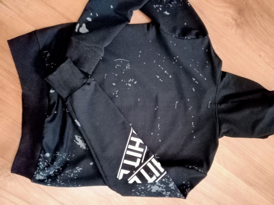 Спортивная мастерка