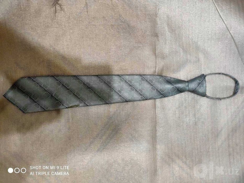 Чёрный, шерстяной костюм для посещения мероприятий