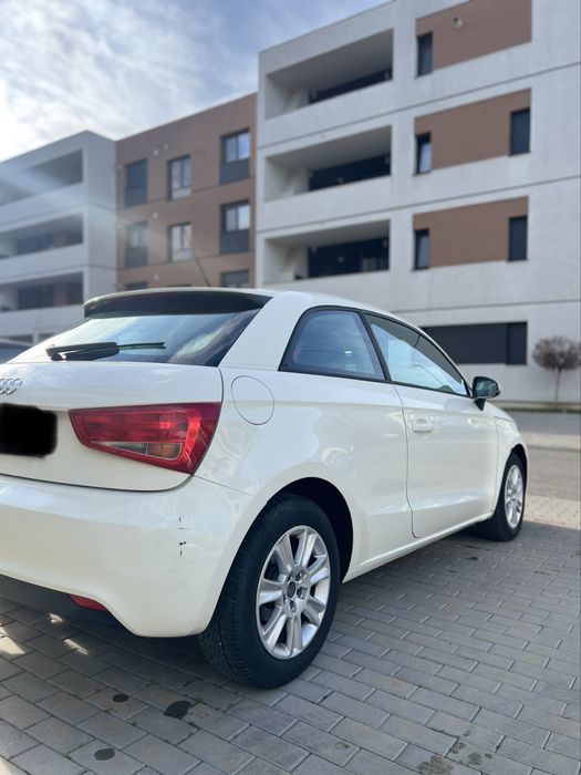 De vanzare,Audi A1, an 2011,euro 5 ,motor 1.2 benzina