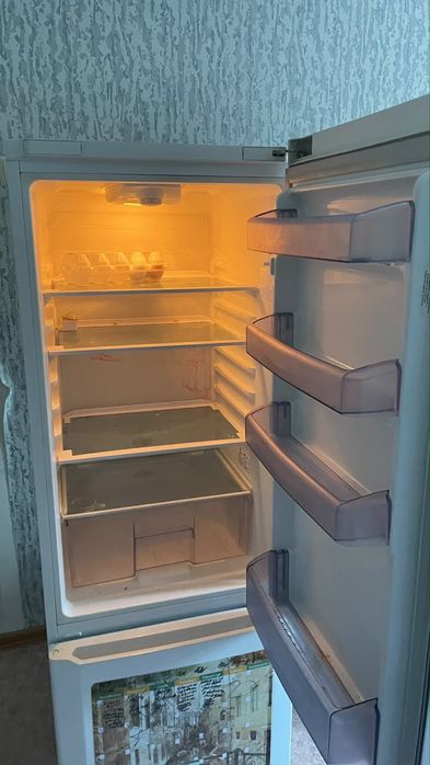 Продам холодильник beko