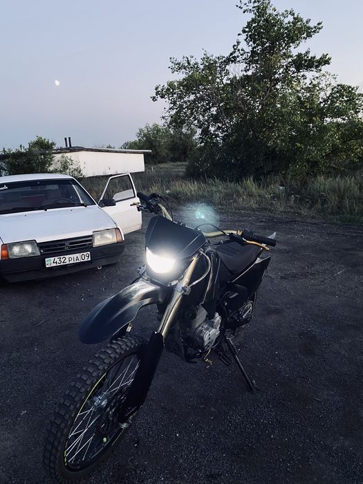 Продам эндуро 300 кубов