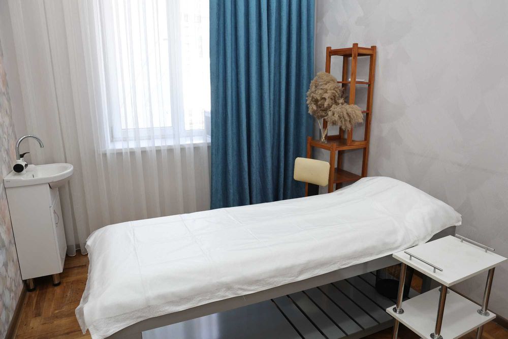 Кабинет для косметолога и др. Косметолог учун хона.