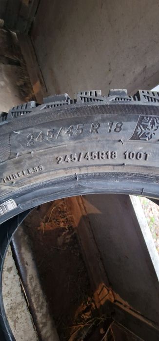 Шины michelin 245/45/18. - 170 000тг.