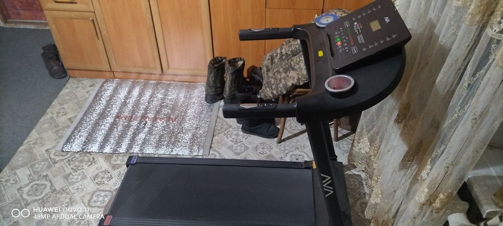 Беговая дорожка АВА В4 новый