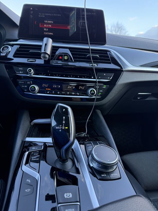 Bmw G30 M Pack 2.0 d 190cp