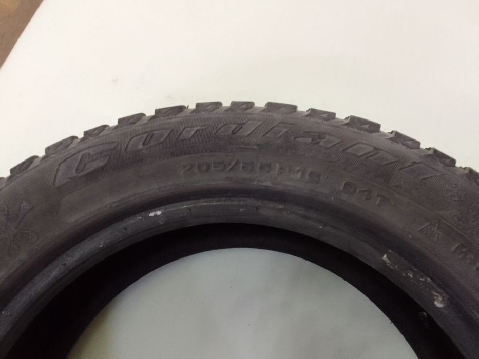 Продам  зимние шины