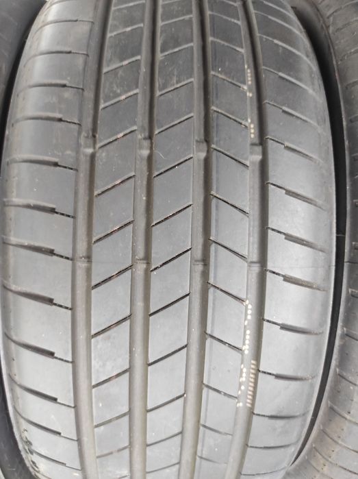 235/45/18 Bridgestone 4бр