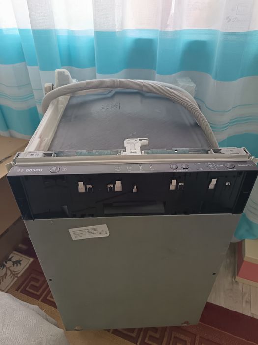 Посудомойка BOSH новая