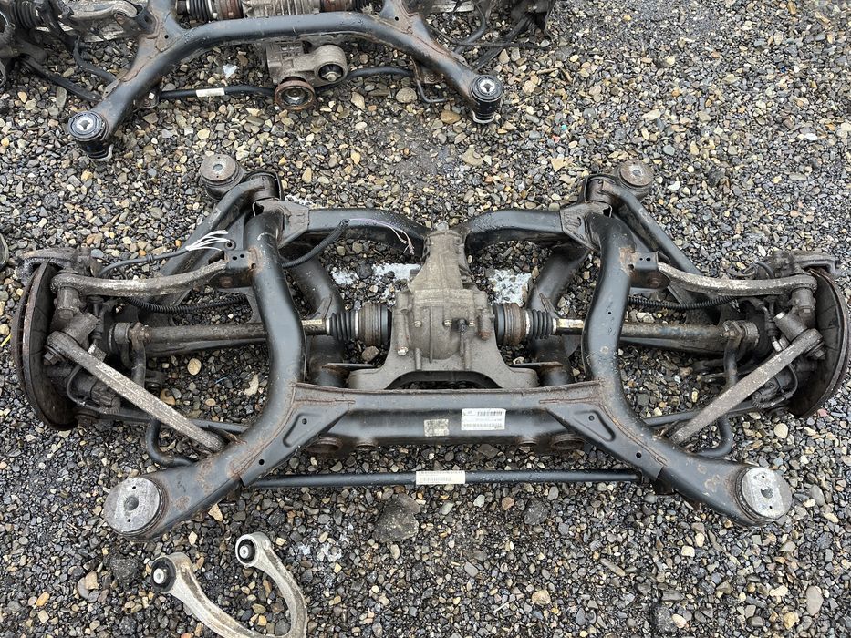 Punte spate / grup / planetare / fuzete VW Touareg 7P Porsche Cayenne